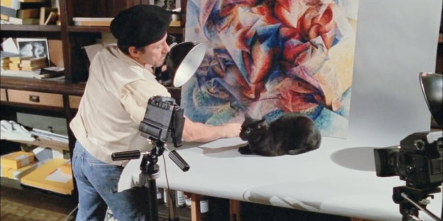 Harvey Keitel about to do bad things to a black cat