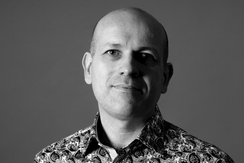 Michael Walters author portrait.